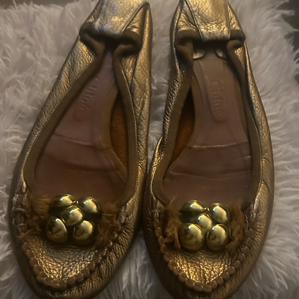 Chloe Metallic copper with gold detail button Flats